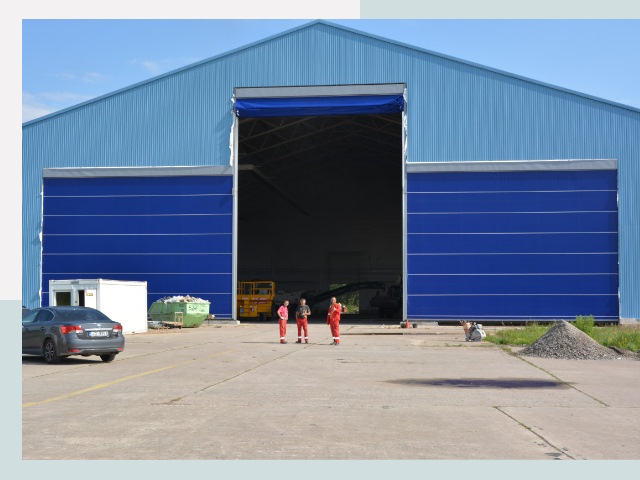 Ангарные ворота в Гатчина от СтальСтрой-Гтч по цене 617 руб.